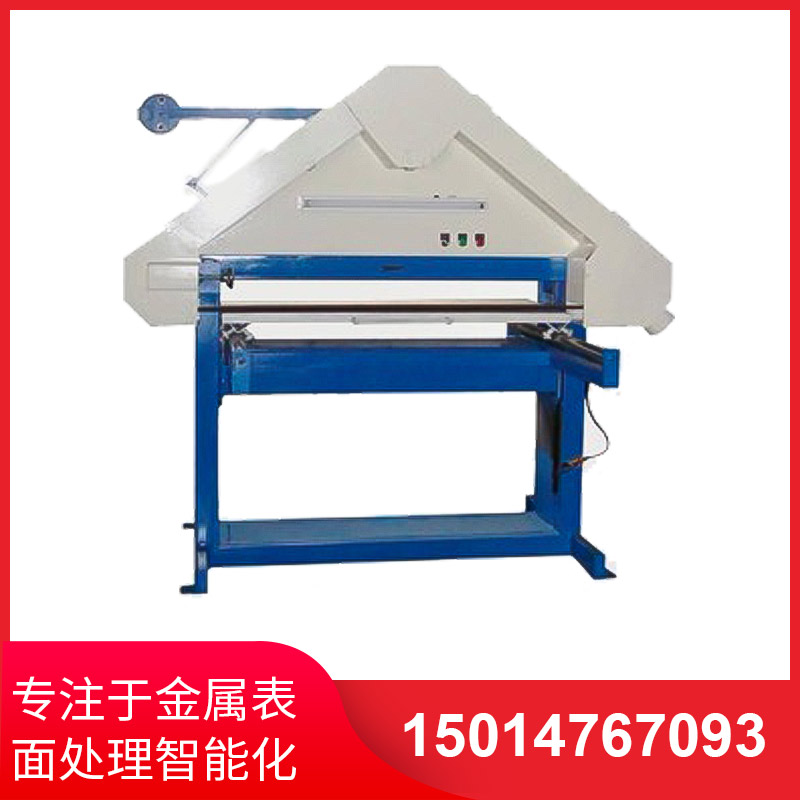 三角拉絲機(ji)設備(bei)如何做(zuo)好(hao)錶麵(mian)抛(pao)光(guang)拉(la)絲砂(sha)帶(dai)